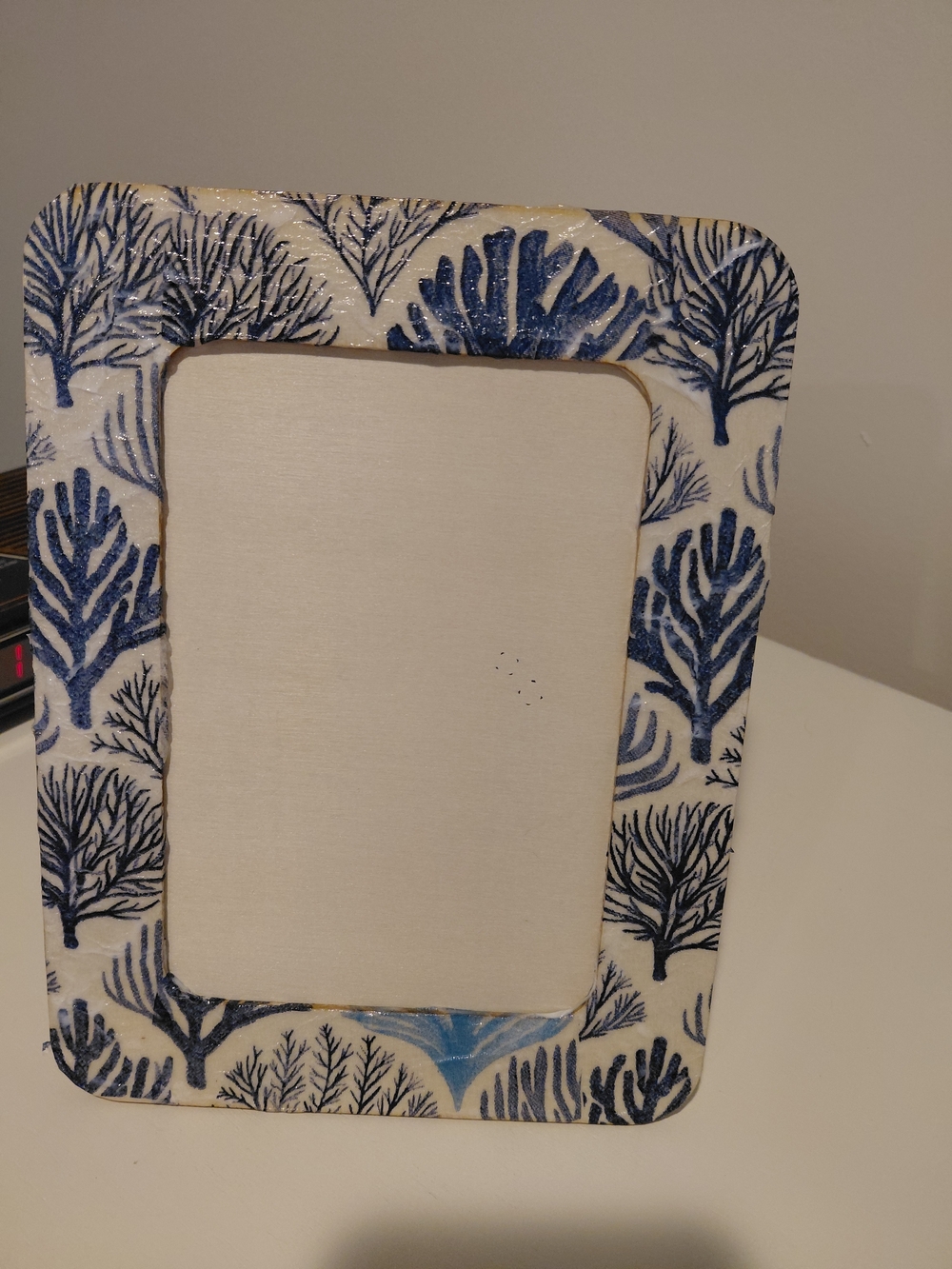 Coastal Blue Coral Pattern Photo Frame - White and Blue 5x7